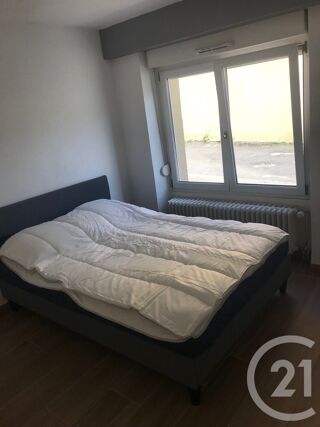  Appartement à louer 2 pièces 32 m²