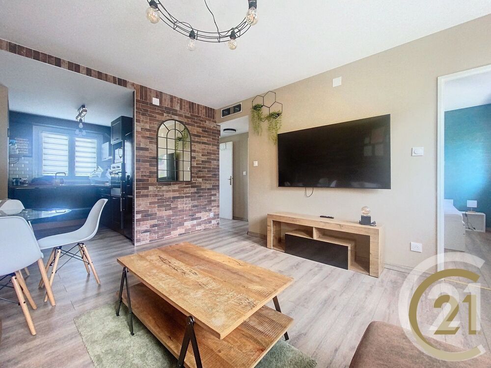 Century 21 Agence de la Gare vous propose sur la commune....