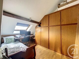 Appartement à louer 4 pièces 63 m²