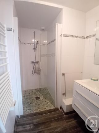 Maison � vendre 5 pi�ces 101 m�