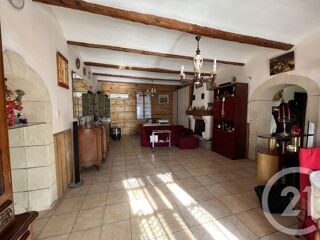  Immeuble � vendre 657 m�