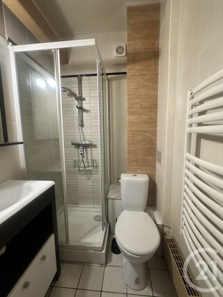  Appartement à louer 1 pièce 20 m²