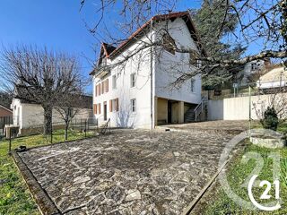 Maison 7 pièces 104 m² · à Montbéliard · 104 m² · 135 000 €