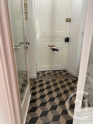  Maison � louer 9 pi�ces 260 m�