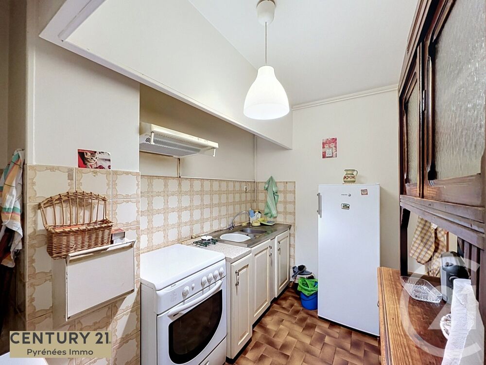 « APPARTEMENT T2 RÉSIDENCE DU PARC » Au centre-....