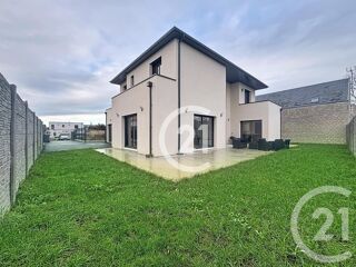 Maison à vendre 6 pièces 196 m²