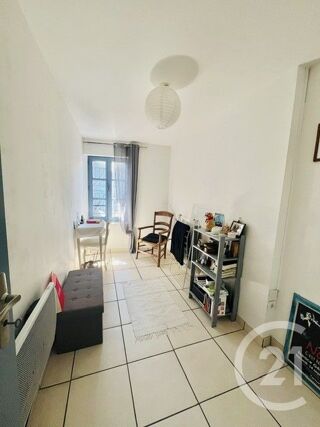  Immeuble à vendre 153 m²