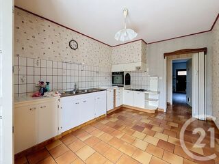 location Maison - 4 pièce(s) - 146 m² Lorp-Sentaraille (09190)