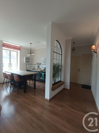  Appartement à louer 2 pièces 64 m²