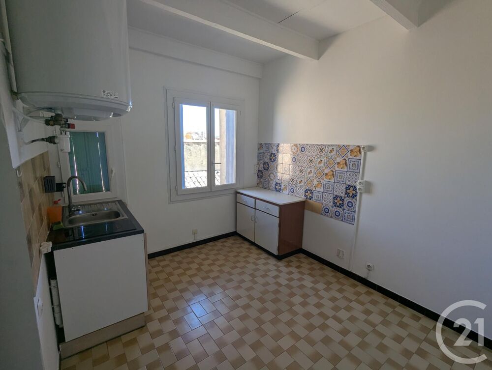 location Appartement - 3 pièce(s) - 65 m² Bagnols-sur-Cèze (30200)