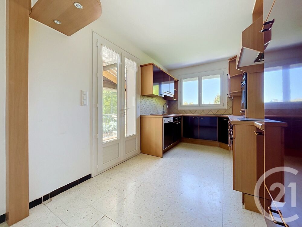 vente Maison - 5 pièce(s) - 207 m² Sabran (30200)