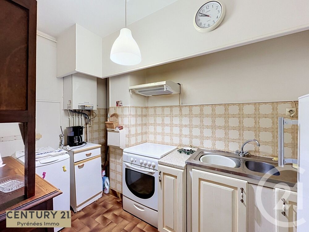 « APPARTEMENT T2 RÉSIDENCE DU PARC » Au centre-....