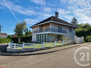  Maison � vendre 5 pi�ces 210 m�