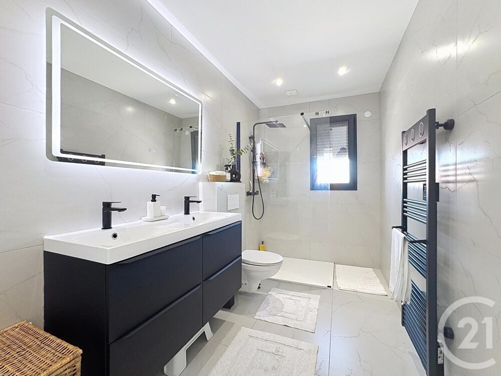 Cette annonce est une exclusivité Century 21! V....