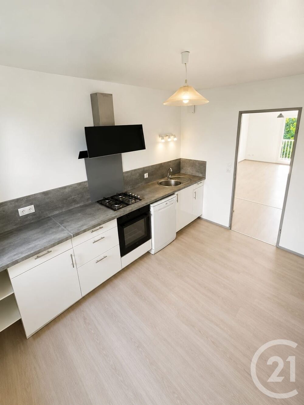 location Appartement - 4 pièce(s) - 77 m² Vieux-Charmont (25600)