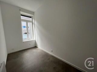  Appartement à louer 3 pièces 47 m²