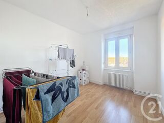  Appartement � louer 5 pi�ces 92 m�