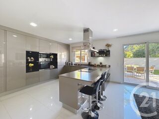  Maison  vendre 7 pices 148 m