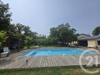  Maison  vendre 7 pices 394 m