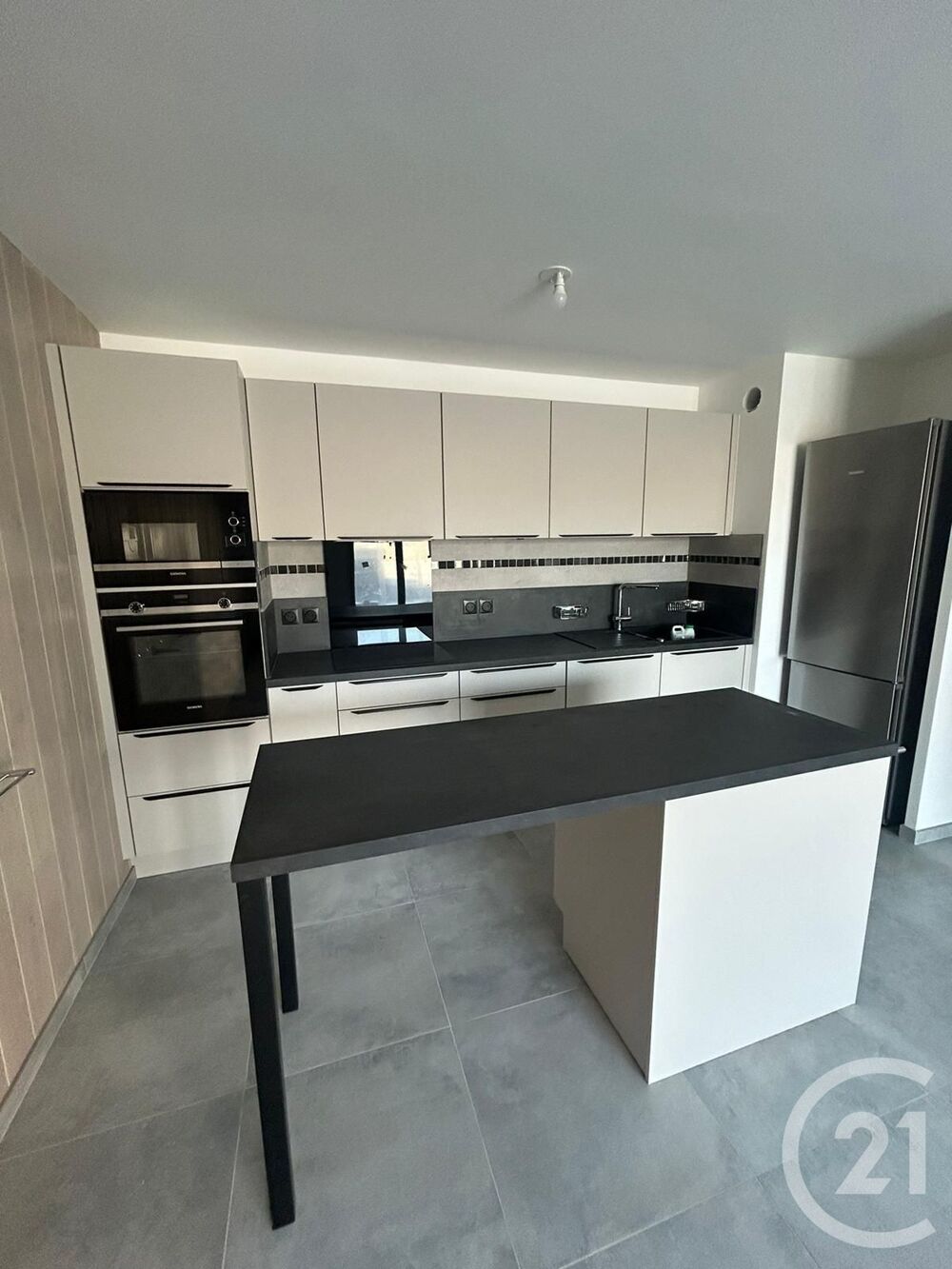 Appartement située dans une résidence neuve, au calme, à....