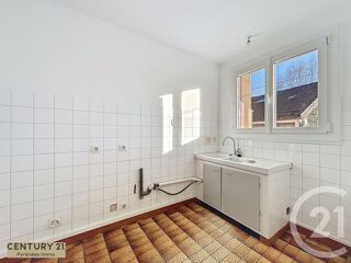  Maison à louer 4 pièces 56 m²