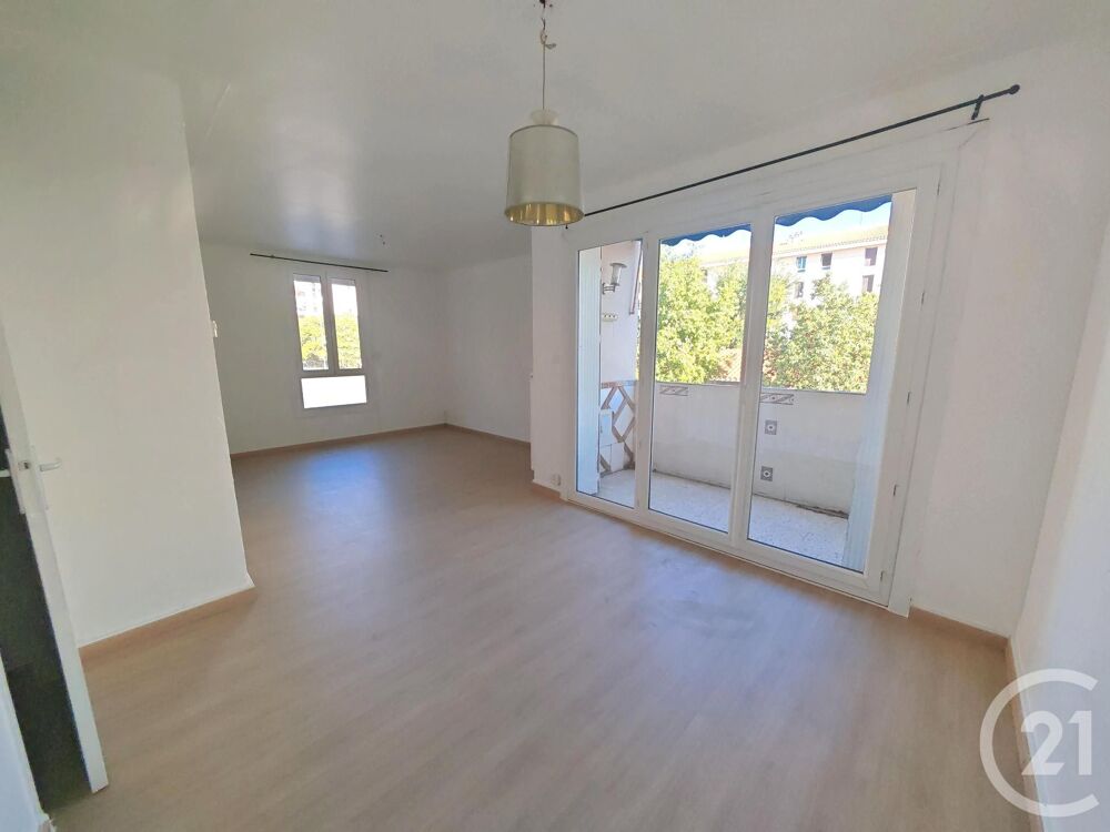 PERPIGNAN À LOUER, T3 AVEC BALCON, GARAGE DE 20 M² ET ....