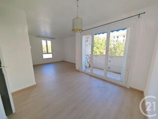  Appartement à louer 3 pièces 69 m²