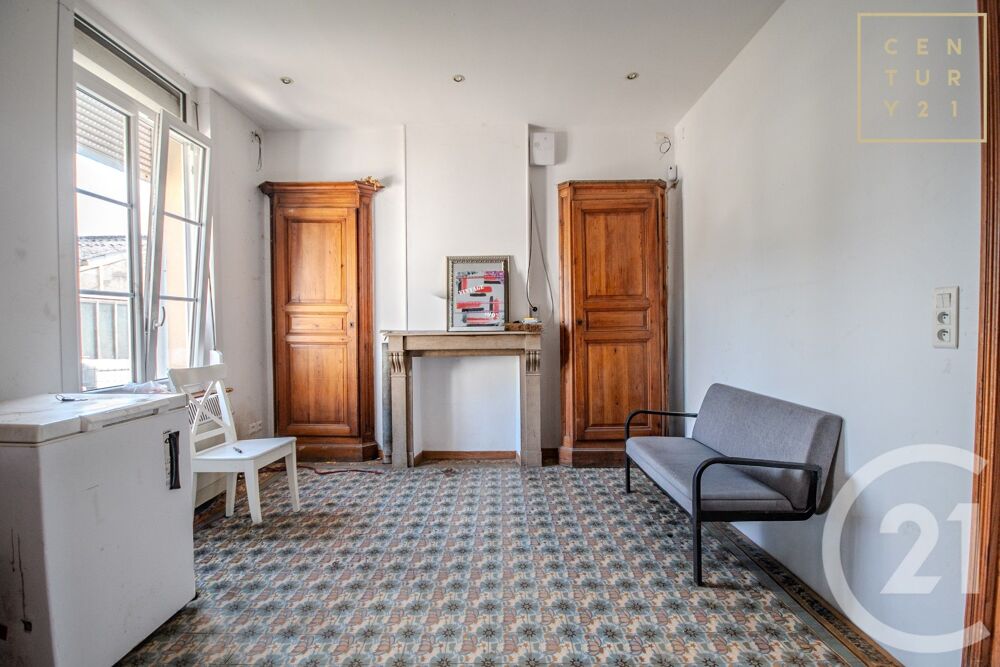 vente Maison - 6 pièce(s) - 313 m² Ferrière-la-Grande (59680)