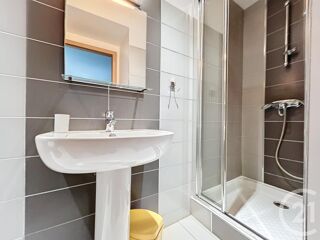  Appartement à louer 1 pièce 18 m²