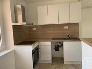  Appartement � louer 3 pi�ces 69 m� Bagnols sur ceze
