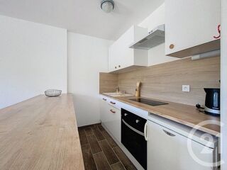  Appartement à louer 1 pièce 34 m²