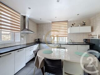  Maison � vendre 10 pi�ces 175 m�