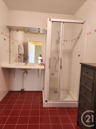  Maison  vendre 10 pices 339 m