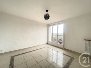  Appartement � louer 3 pi�ces 55 m�