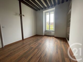  Appartement à louer 3 pièces 55 m²