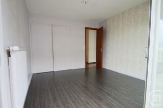  Appartement à louer 3 pièces 71 m²
