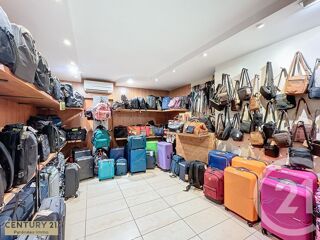  Immeuble  vendre 210 m