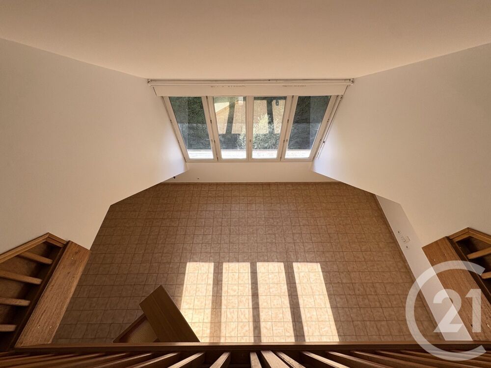 location Appartement - 2 pièce(s) - 78 m² Rumilly (74150)