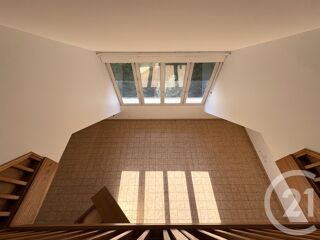  Appartement à louer 2 pièces 78 m²