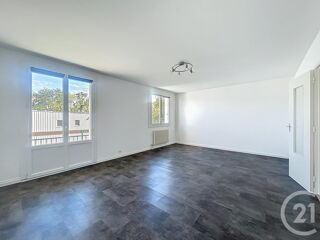  Appartement à louer 3 pièces 78 m²