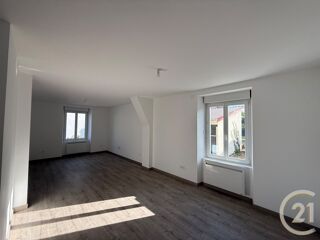  Maison à louer 4 pièces 101 m²