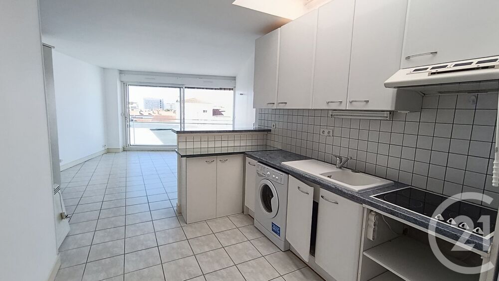 ROYAN - Hyper Centre - CENTURY 21 Grand Large vous propo....