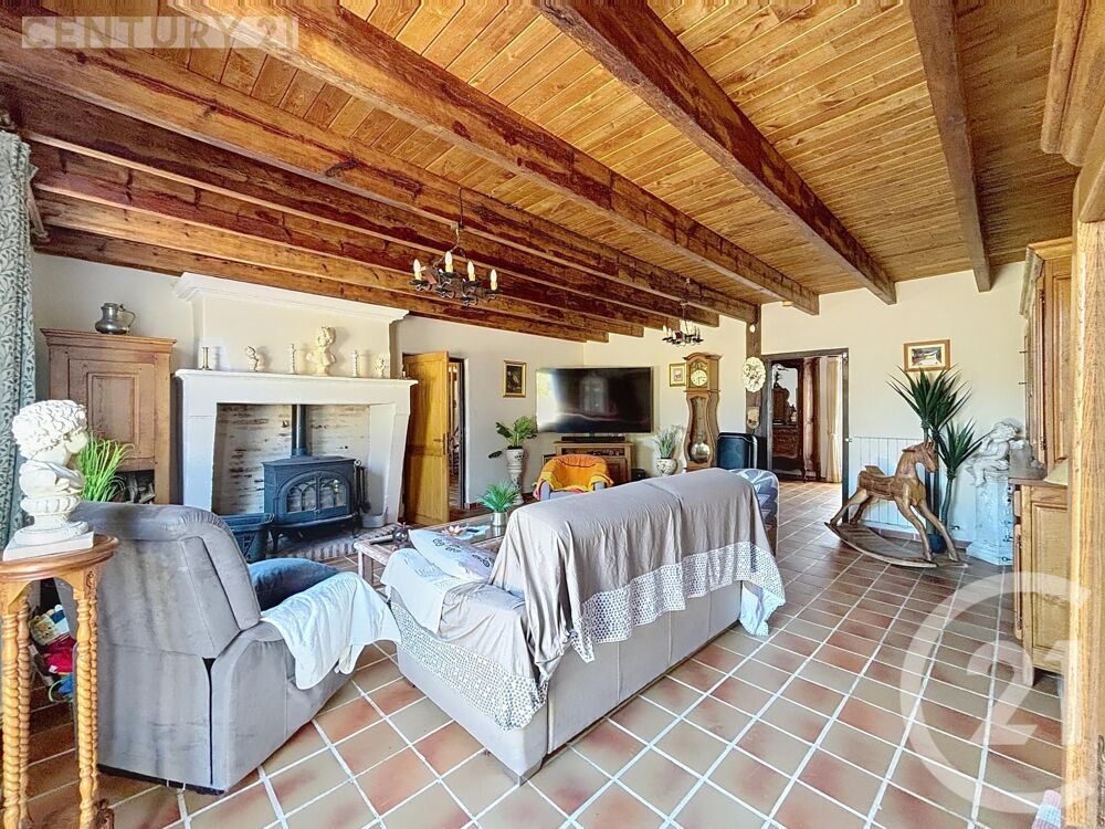 vente Maison - 6 pièce(s) - 284 m² Montpon-Ménestérol (24700)