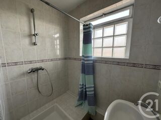 Appartement à louer 3 pièces 62 m²
