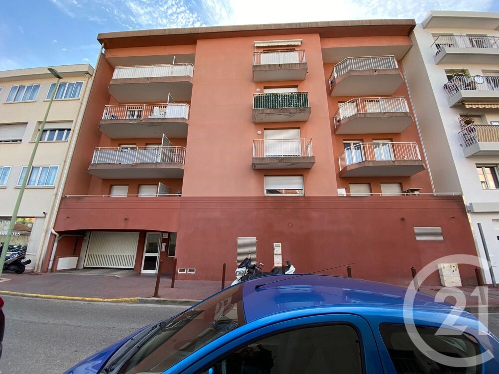 location Parking / Garage - 12 m² Le Cannet (06110)