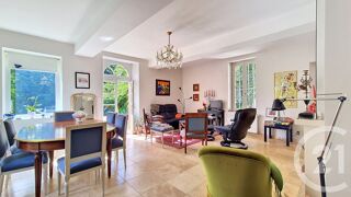  Maison à vendre 6 pièces 231 m²