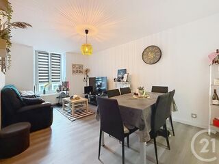 Appartement à louer 2 pièces 45 m²