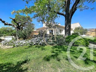  Maison � vendre 5 pi�ces 225 m�