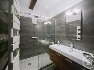  Appartement à louer 3 pièces 65 m²