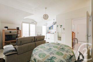  Appartement  vendre 2 pices 66 m